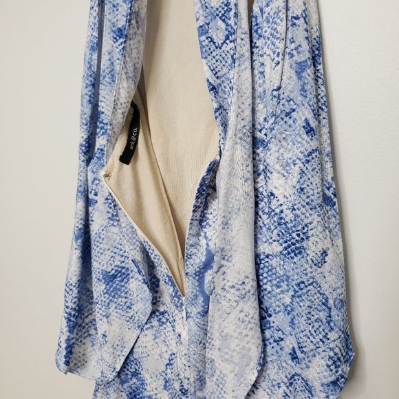 Ark & Co Snakeskin Python Print Size Small - Picture 14 of 16